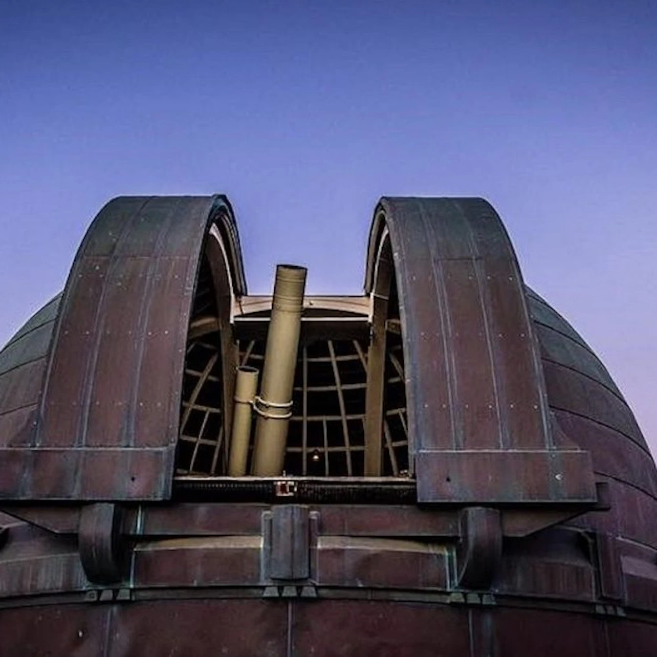 Griffith Observatory: Guided Tour + Planetarium Show in Los Angeles β Tiqets