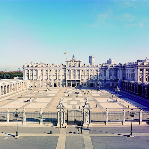 Royal Palace Skip-the-Line + Prado Museum - Photo 9