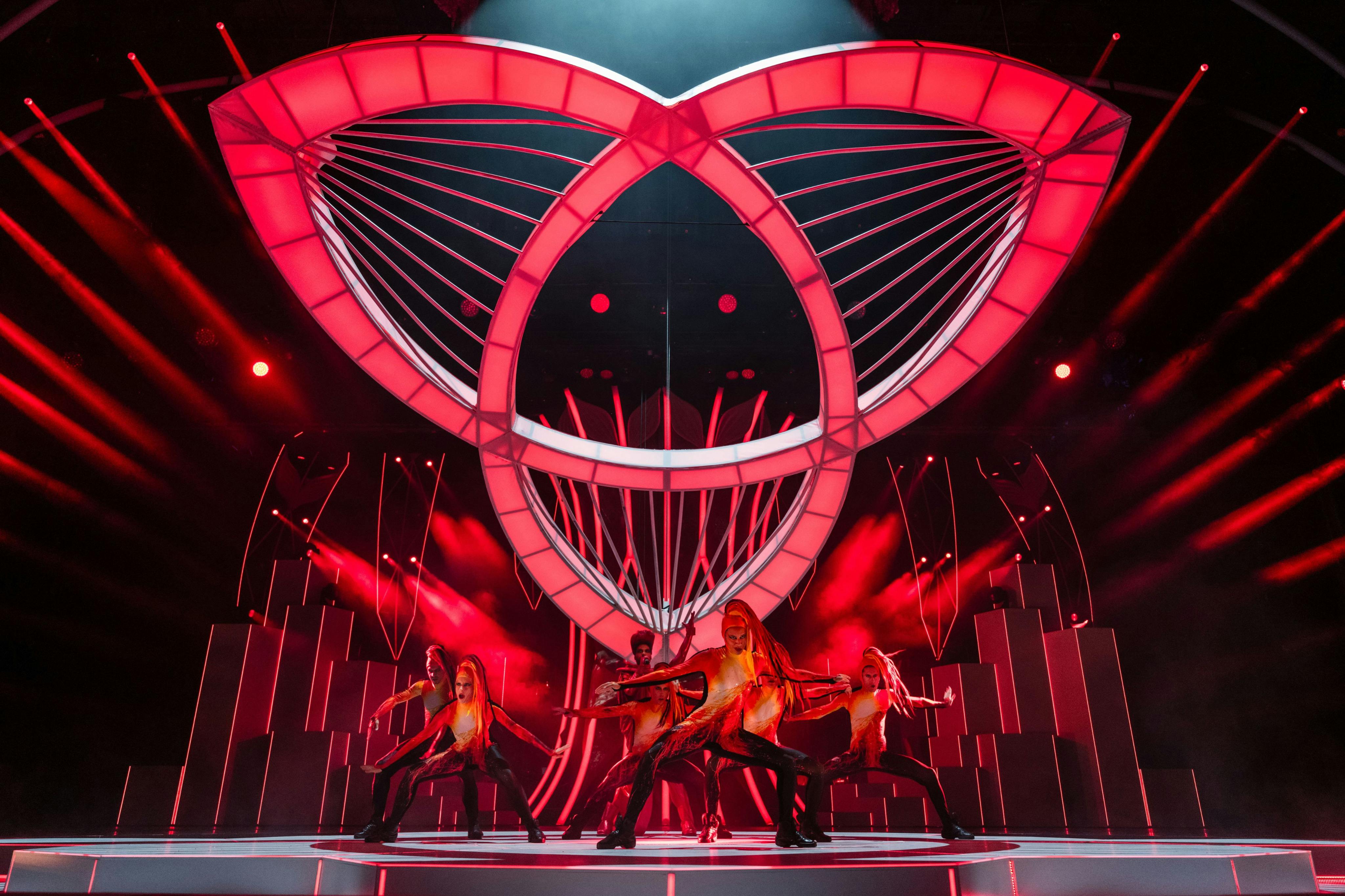 DEN RÖDA TRÄDGÅRDEN