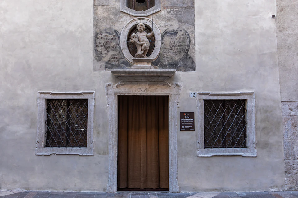 Exterior of the Simonino