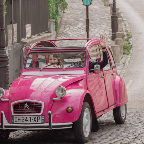 Paris: Passeio particular em um Citroën 2CV rosa - Photo 2