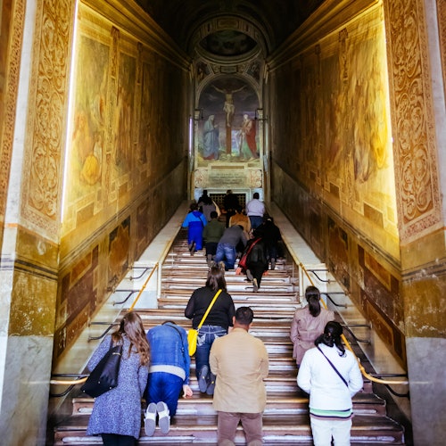 Catacumbas de San Calixto y basílica de San Giovanni in Laterano: Tour combinado