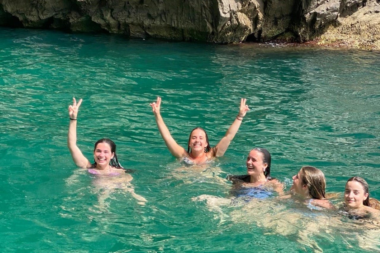 Capri: i punti di balneazione nascosti Tour privato in barca — 2