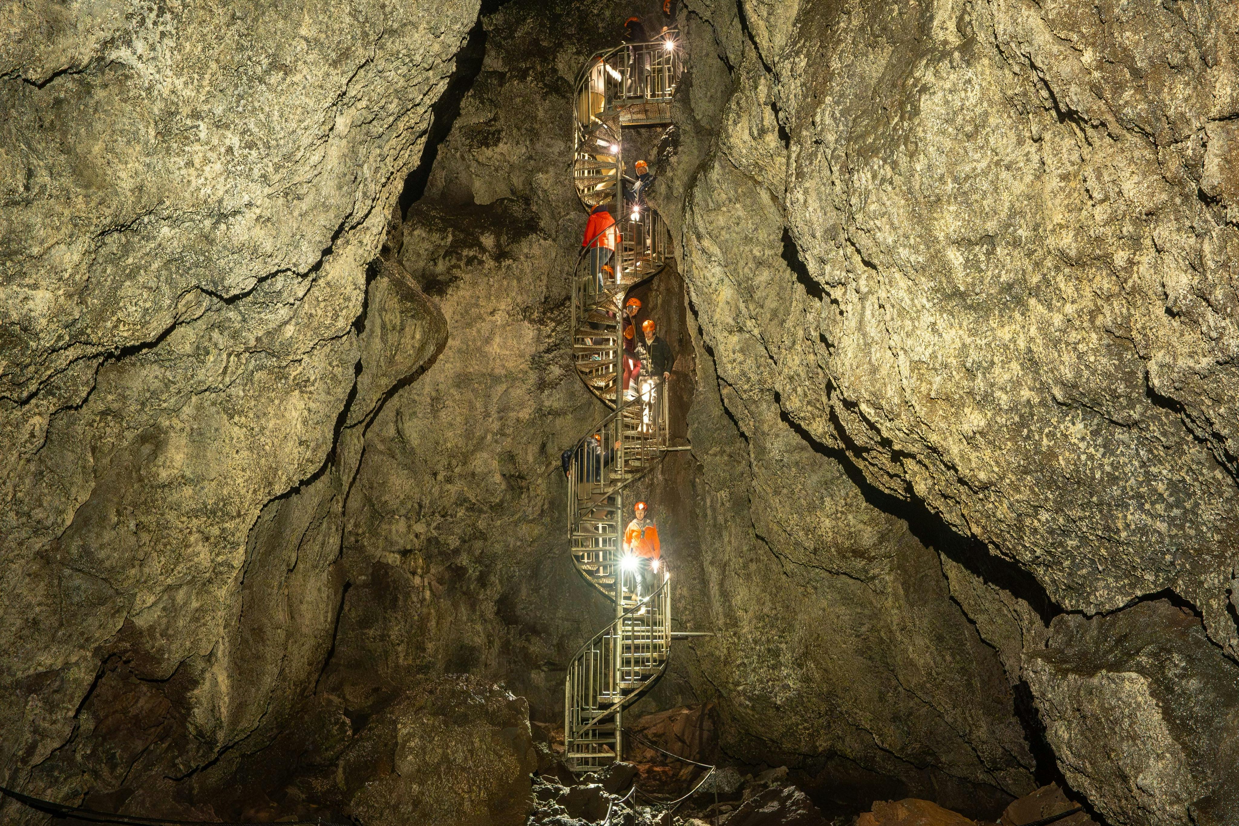 Here you can see the depth of the cave