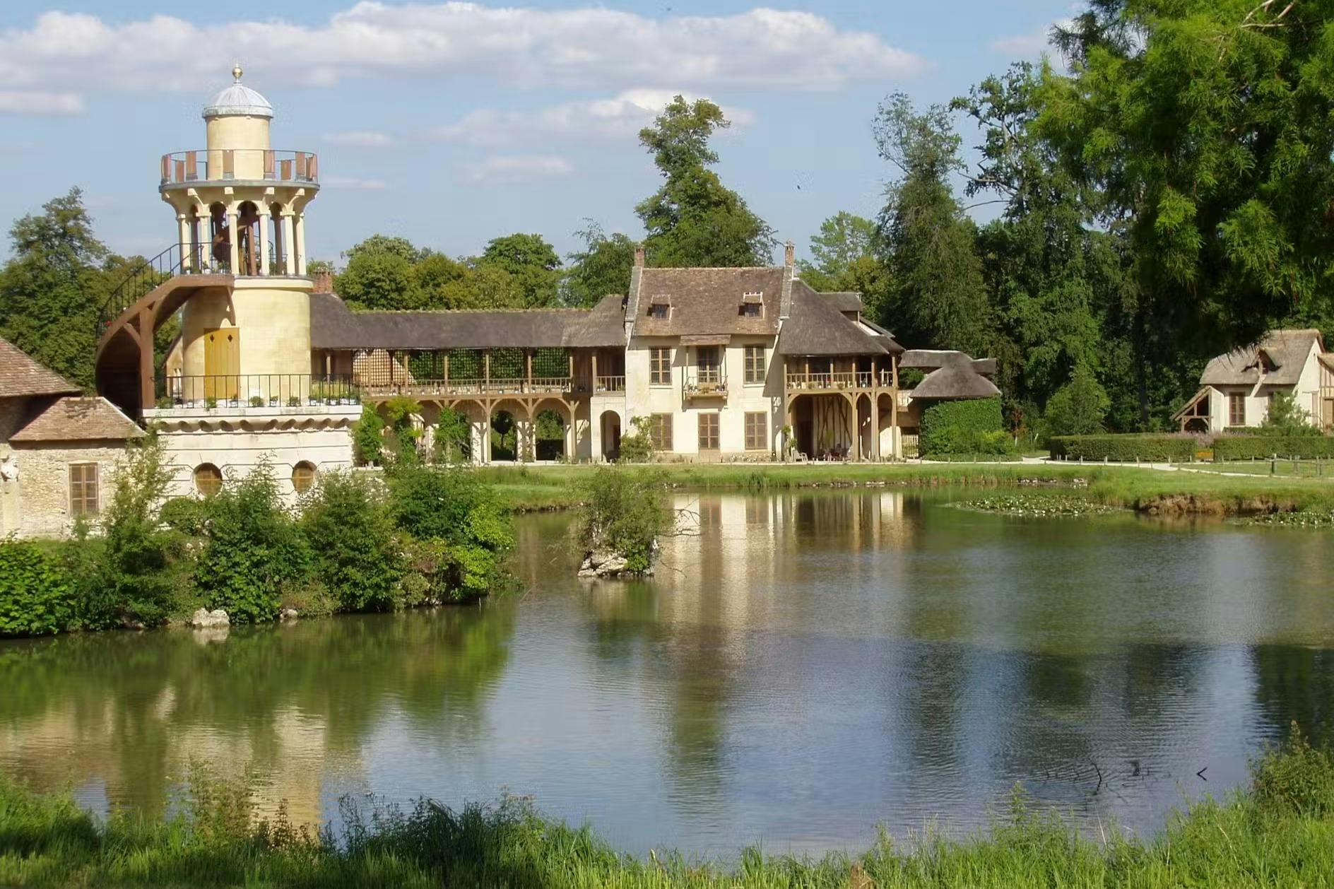 Palace of Versailles: 2-Day Entry Ticket + Gardens + Estate of Trianon 5