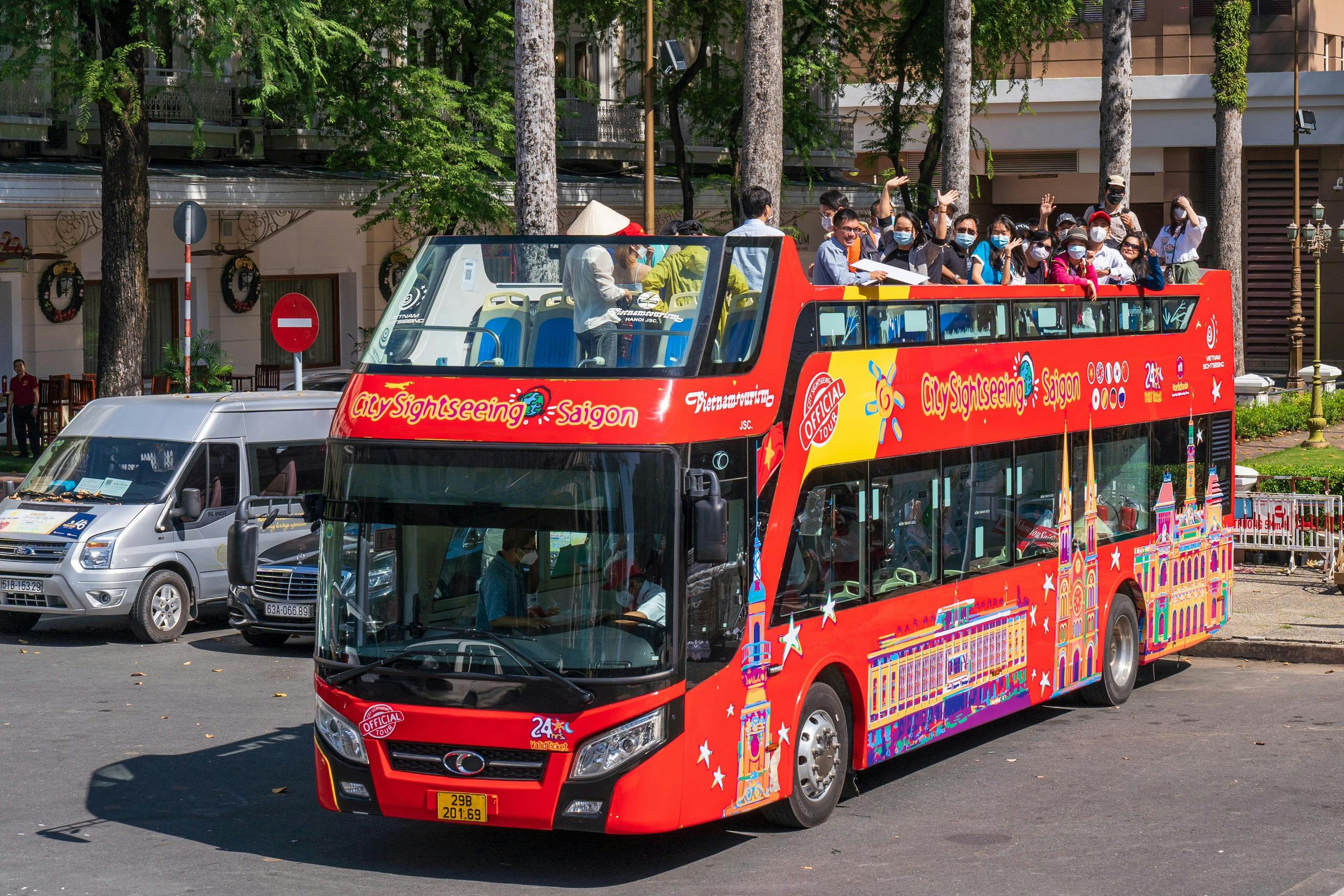City Sightseeing Ho Chi Minh City: 1-Round Night Tour by Double-Decker Bus 4