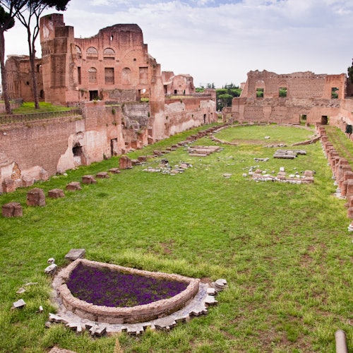 Colosseum, Roman Forum & Palatine Hill with Multimedia Experience