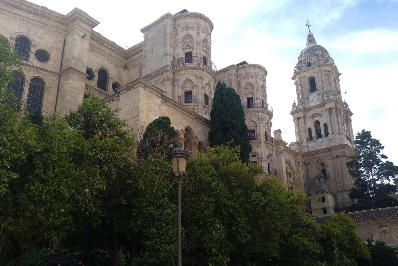 Málaga: Visita guiada a pé + entrada na Alcazaba - Photo 7