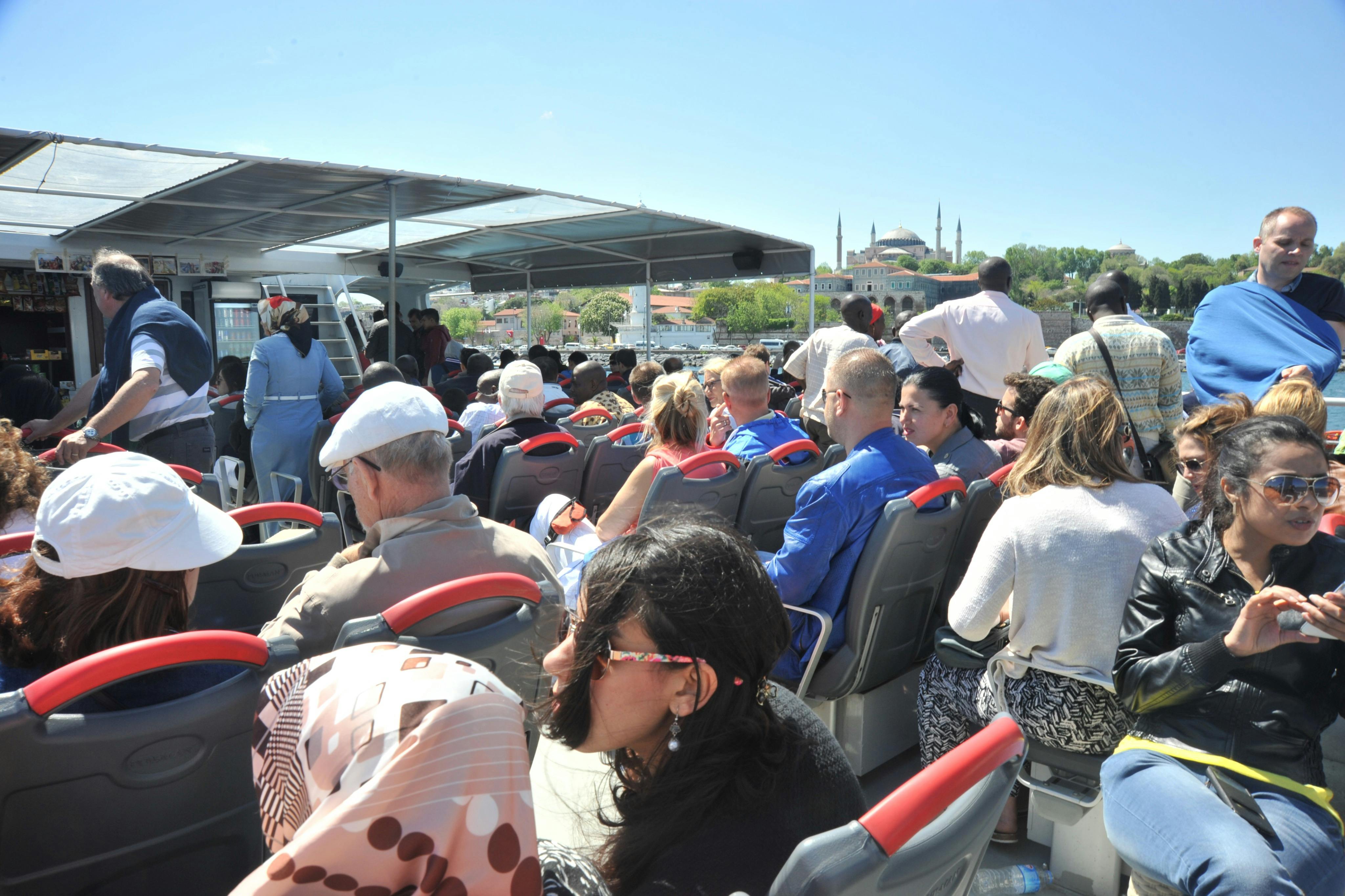 Bosphorus Strait Istanbul looking Topkapı Palace