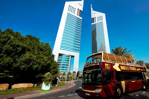 Big Bus Dubai: 5-Day Bus with Lost Chamber Aquarium & Desert Safari