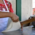 Podívejte se na zkušené výrobce tortilly na Starém Městě se San Diegem