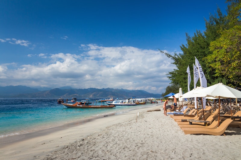 Gili Islands: Full-Day Guided Tour + Roundtrip Transfer from Lombok