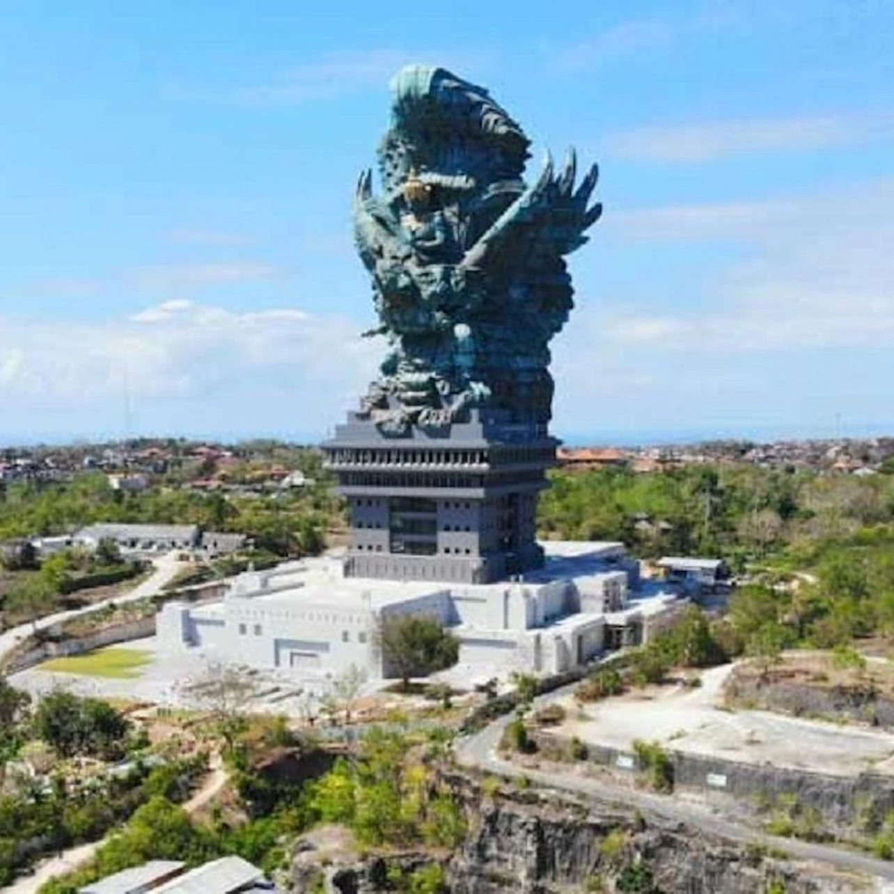 Garuda Wisnu Kencana Cultural Park: Entry Ticket + Drink in Bali β Tiqets