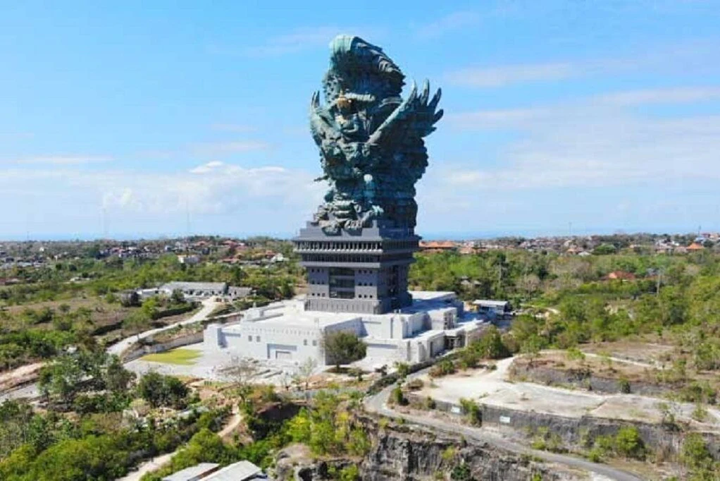 Garuda Wisnu Kencana