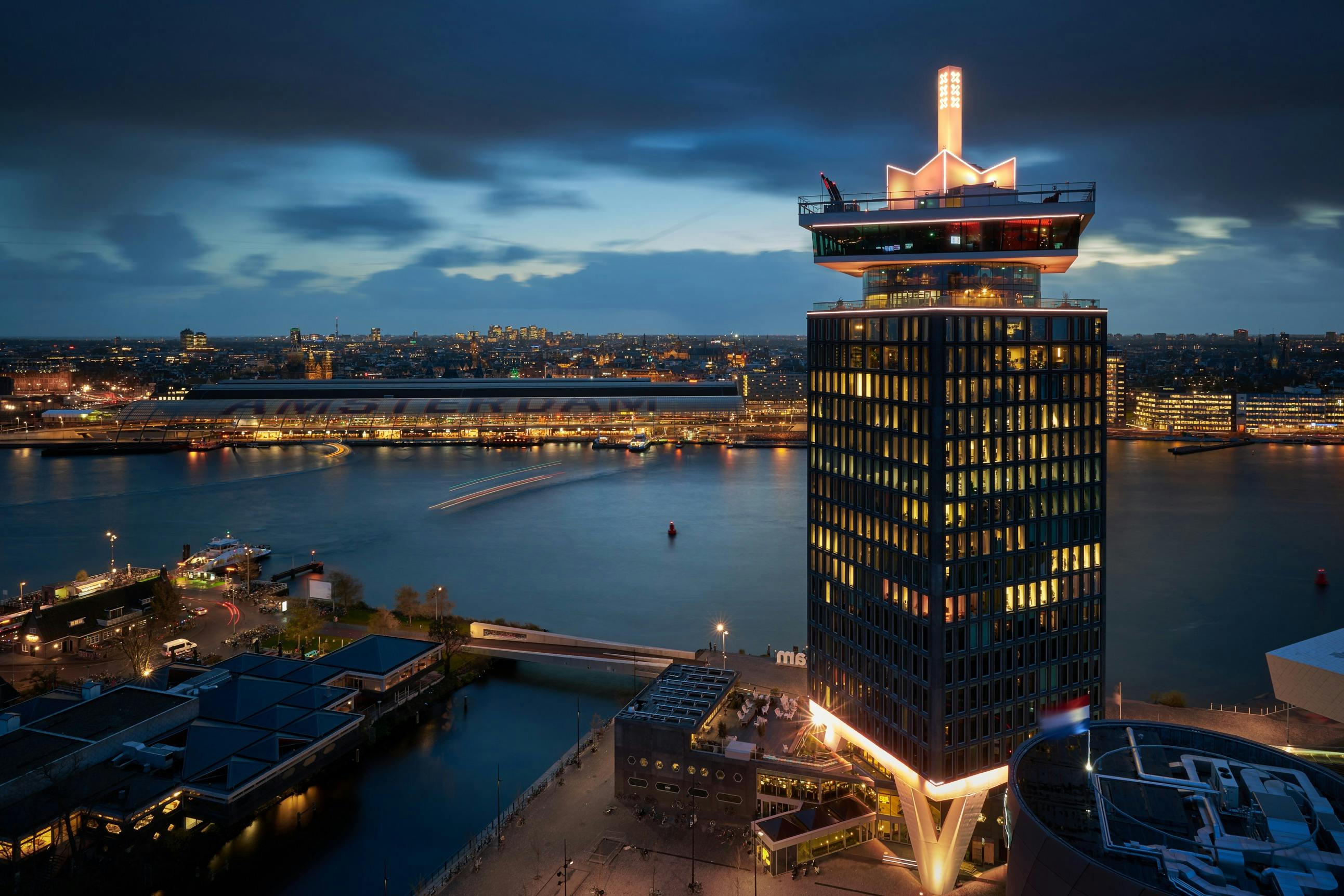 A'DAM Lookout - night