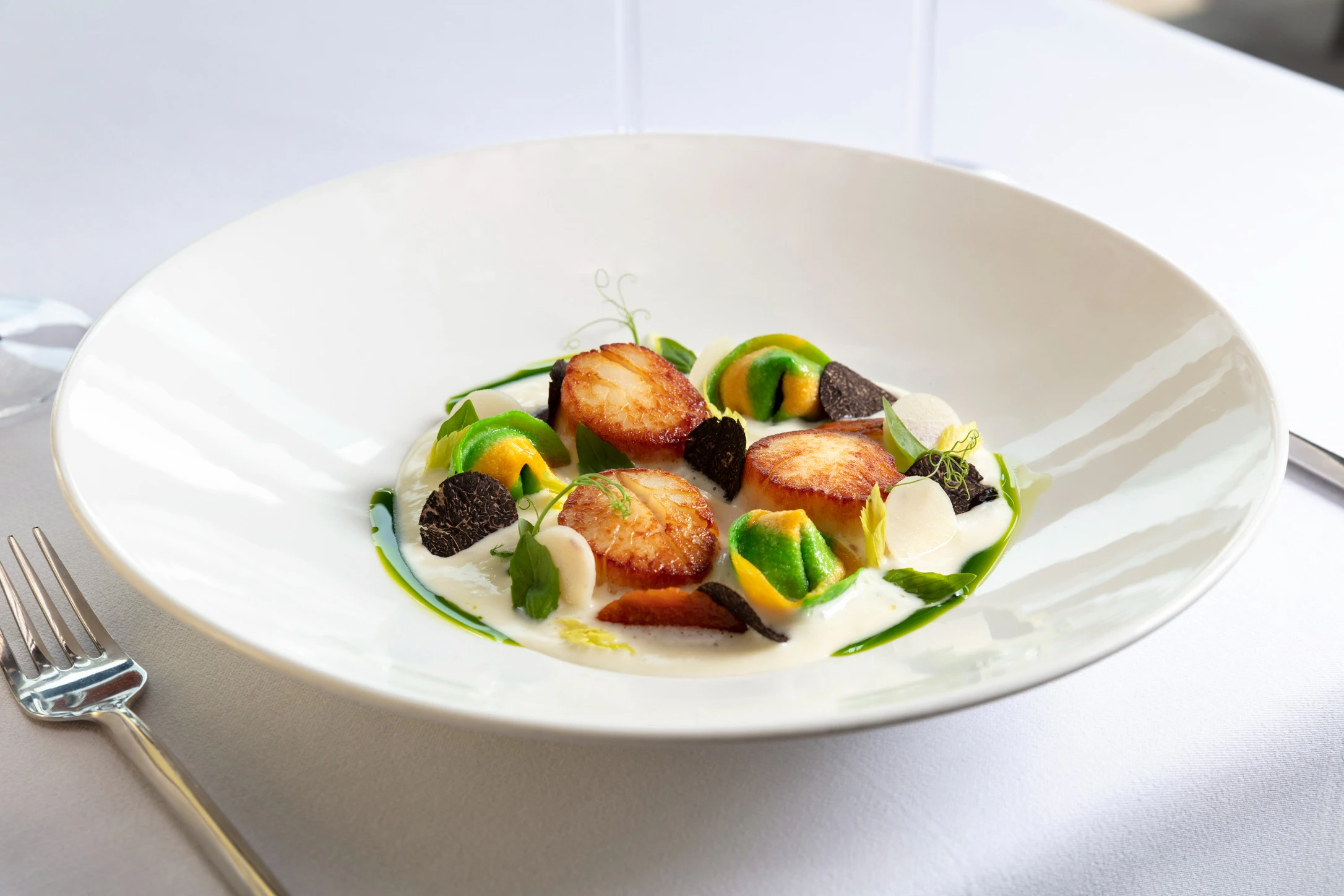 Sirocco Restaurant: Premier Rooftop Dining Experience