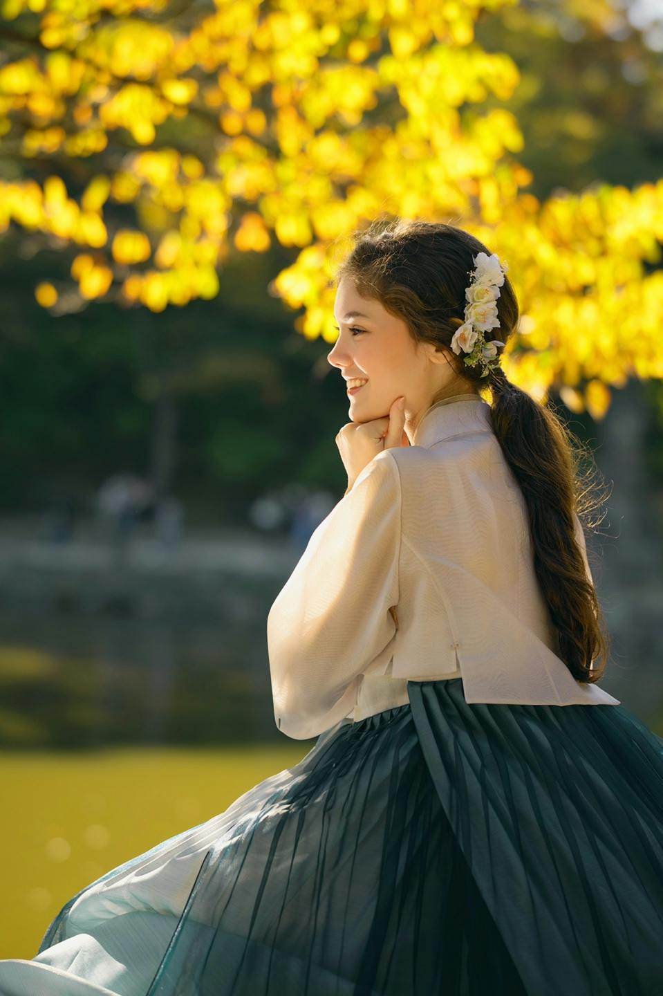 Hanbok Rental & Hairstyling at Gyeongbokgung Palace, Seoul: Traditional Hanbok Rental