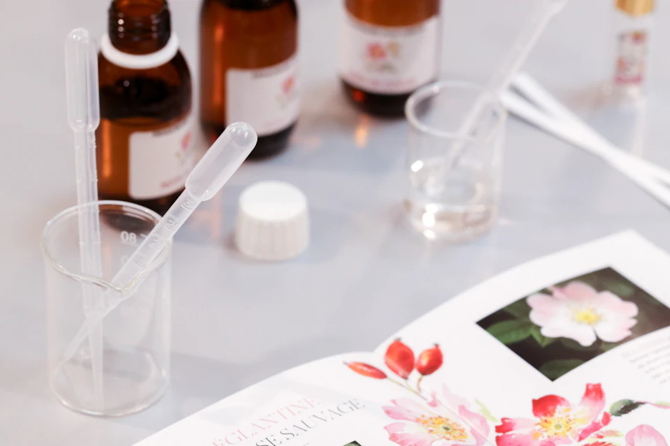FLOWER OF THE YEAR PERFUME WORKSHOP