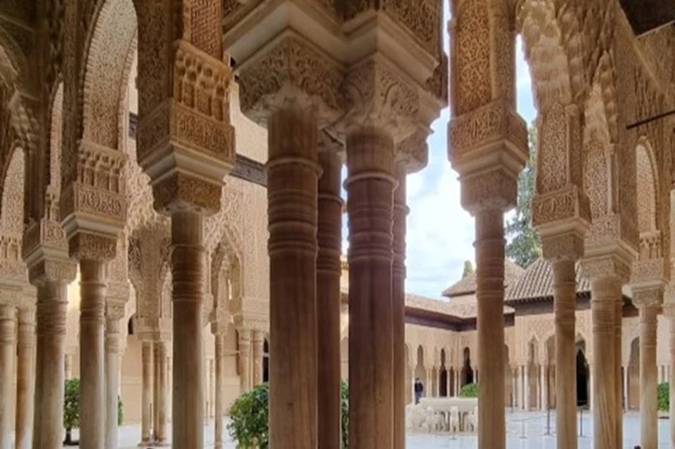 Alhambra Court of the Lions