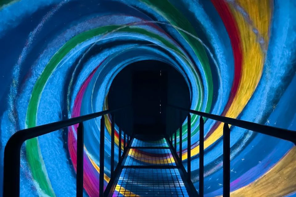 Vortex Tunnel