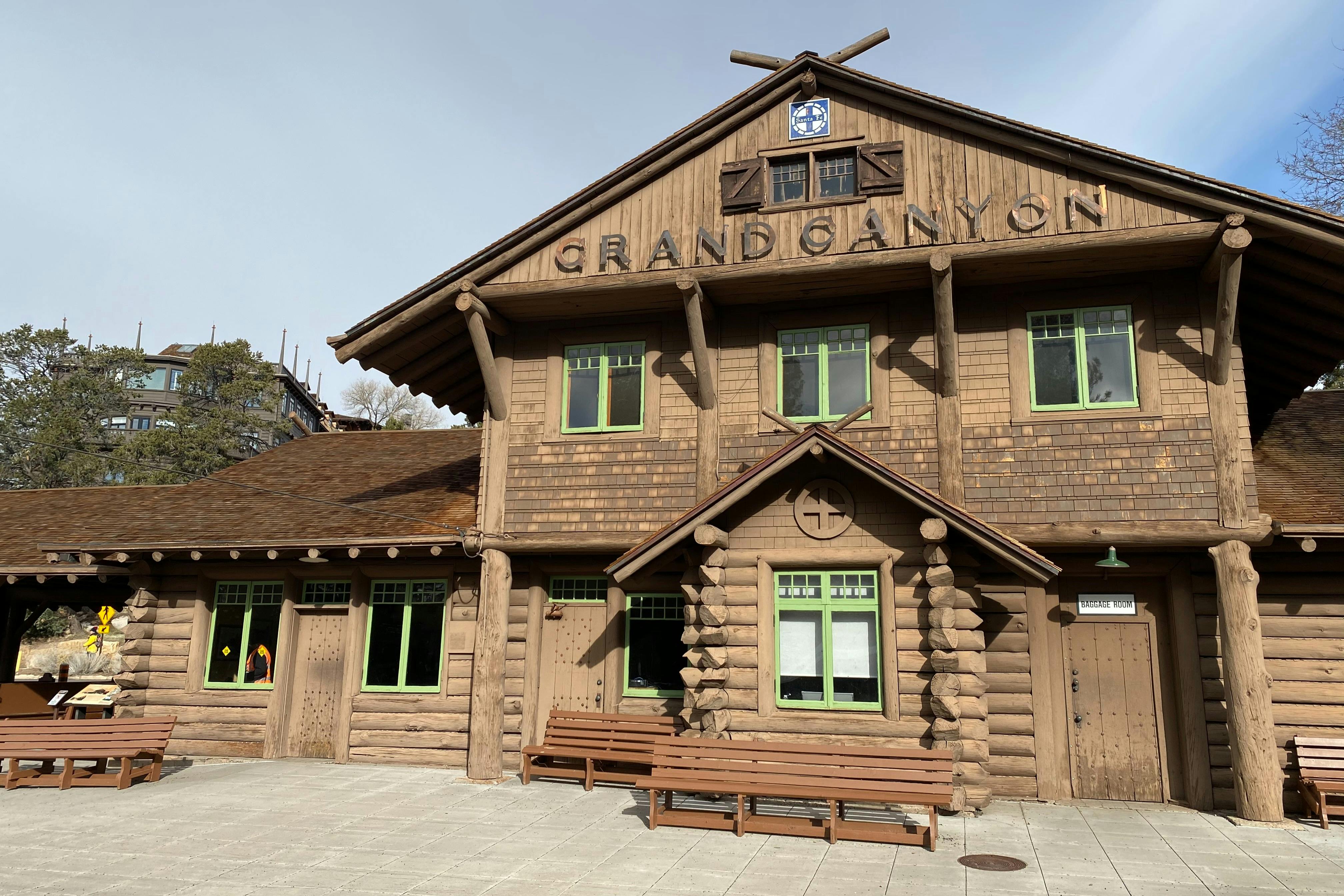 Grand Canyon Building