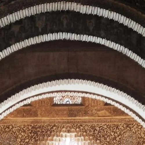 Alhambra e Generalife: Visita guiada exclusiva para a sua família ou grupo - Photo 8
