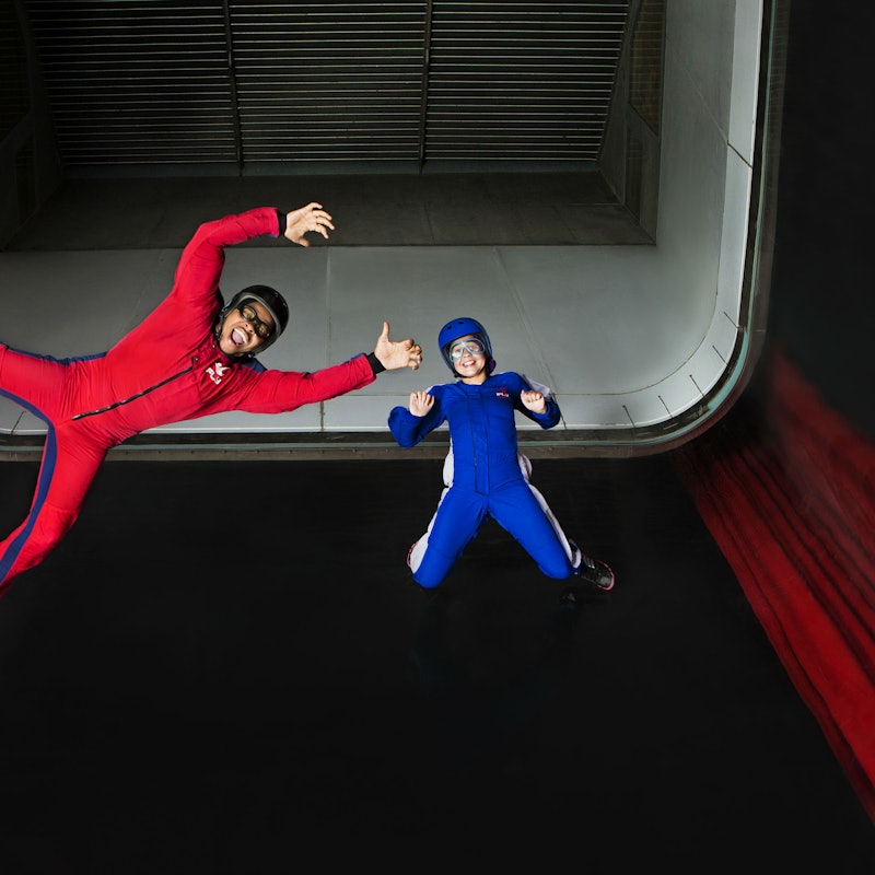 Iflyドバイ シティセンター ミルディフのスカイダイビング Tiqets Iflyドバイ シティセンター ミルディフのスカイダイビング Tiqets
