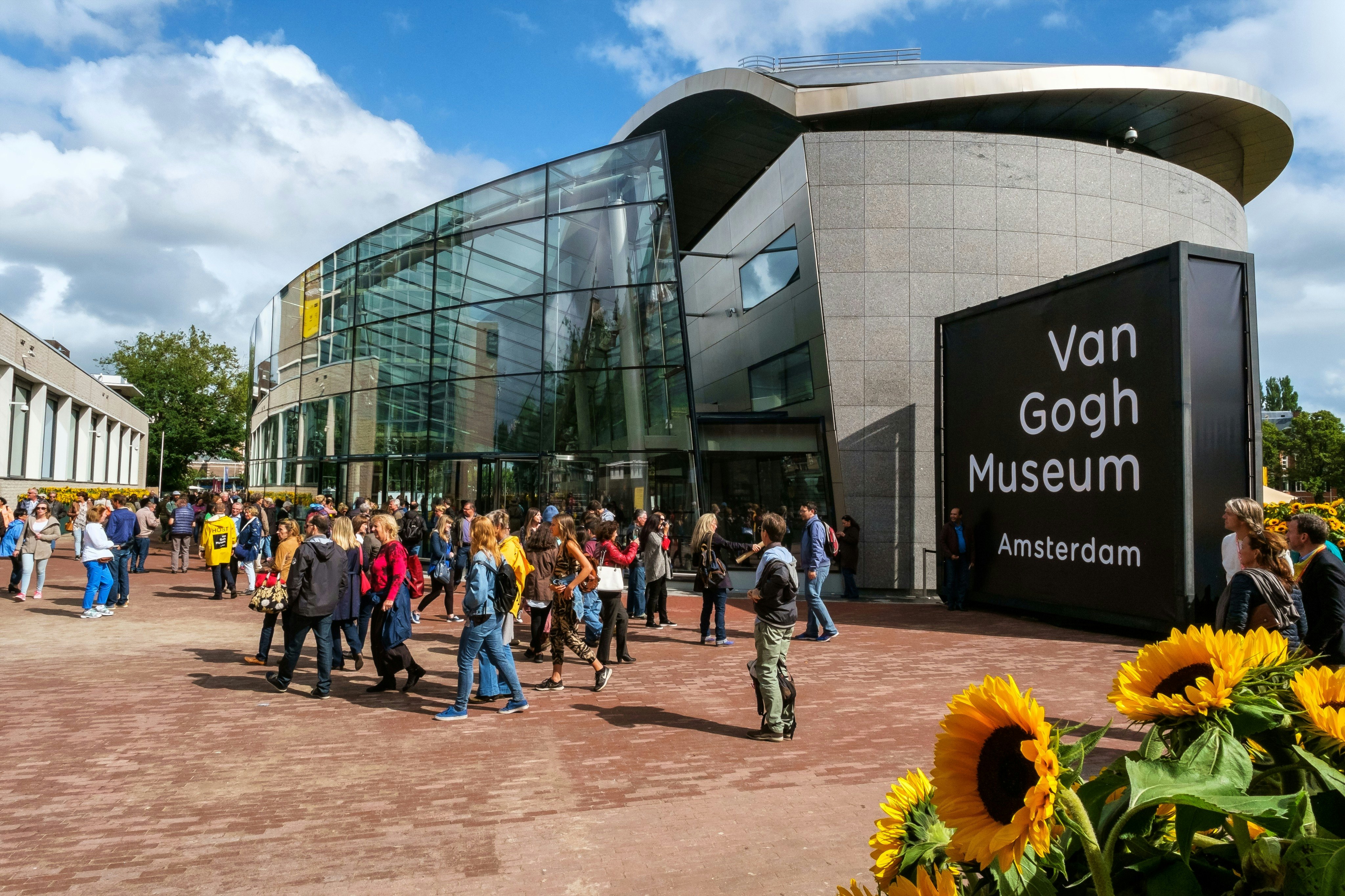 Van Gogh Museum: Skip The Line Entry + 2-Hr Guided Tour | Book Online