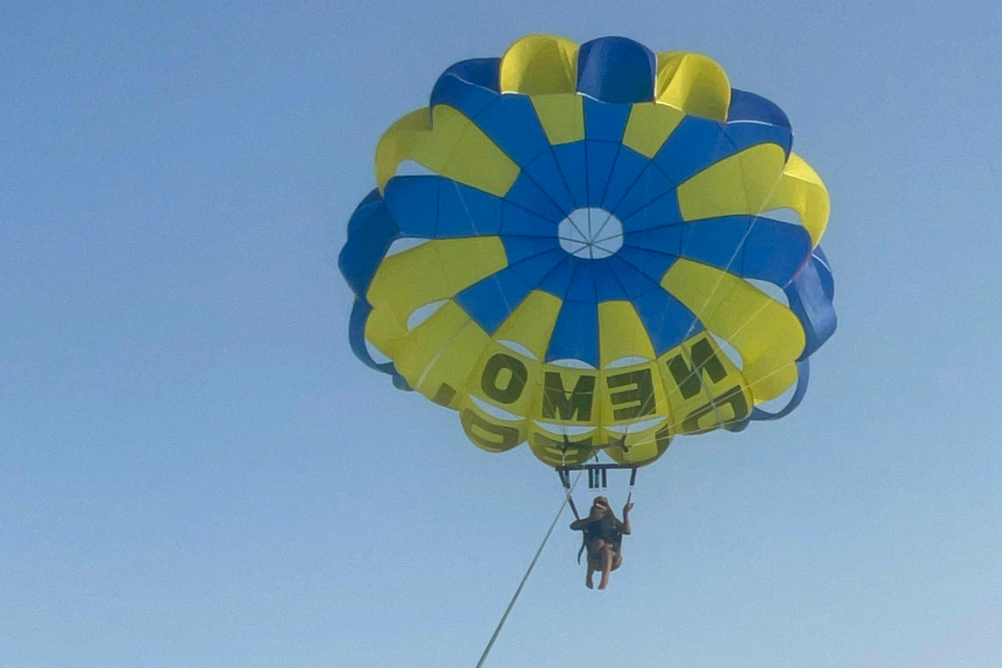 Parachute ascensionnel