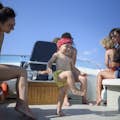 Crianças a bordo do barco