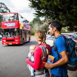 Blue Mountains Sydney: Hop-on Hop-off Bus + Scenic World Unlimited Rides Pass