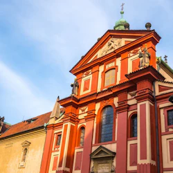 Prague Castle: Entry Ticket + Guided Tour + Transfer 4