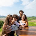 Visita los viñedos de Montepulciano para catar vinos