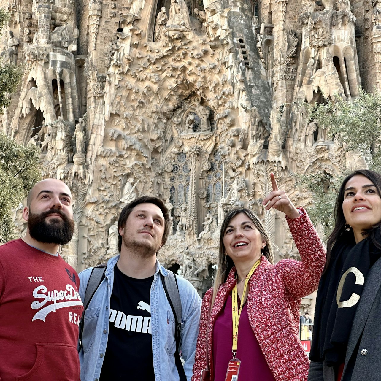 Go With A Local: Tour sin esperas de la Sagrada Familia en español - Alojamientos en Barcelona