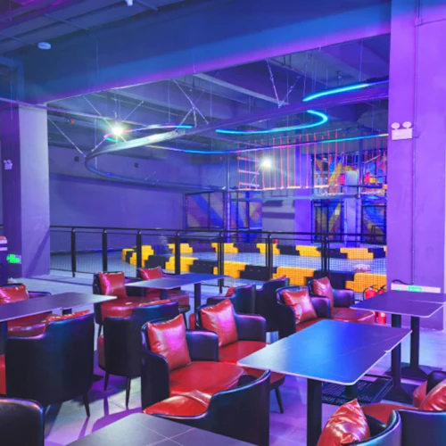 Fun Kunpeng Sports Center Zhuhai: Single Evening Ticket (Valid After 6 PM) - Photo 2