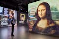 Venha conhecer a Mona Lisa, como se ela estivesse viva, hoje. Interatividade, IA e AR em um único show.