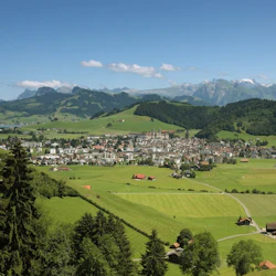 Rapperswil & Einsiedeln: Guided Tour from Zurich + Lindt Home of Chocolate 2