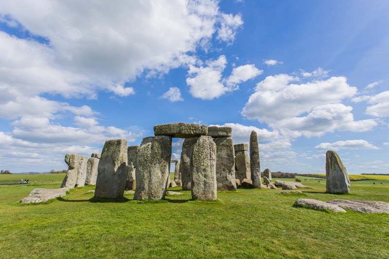 stonehenge tour from london