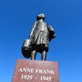 miejsce zbiórki, pomnik Anny Frank w Mewerdeplein