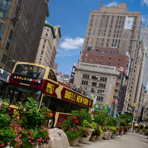 Brooklyn: 3-Hour Guided Bus Tour + Chocolate Tasting - Photo 5