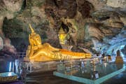 Hoteller i nærheden af Wat Suwan Khuha (Monkey Cave)