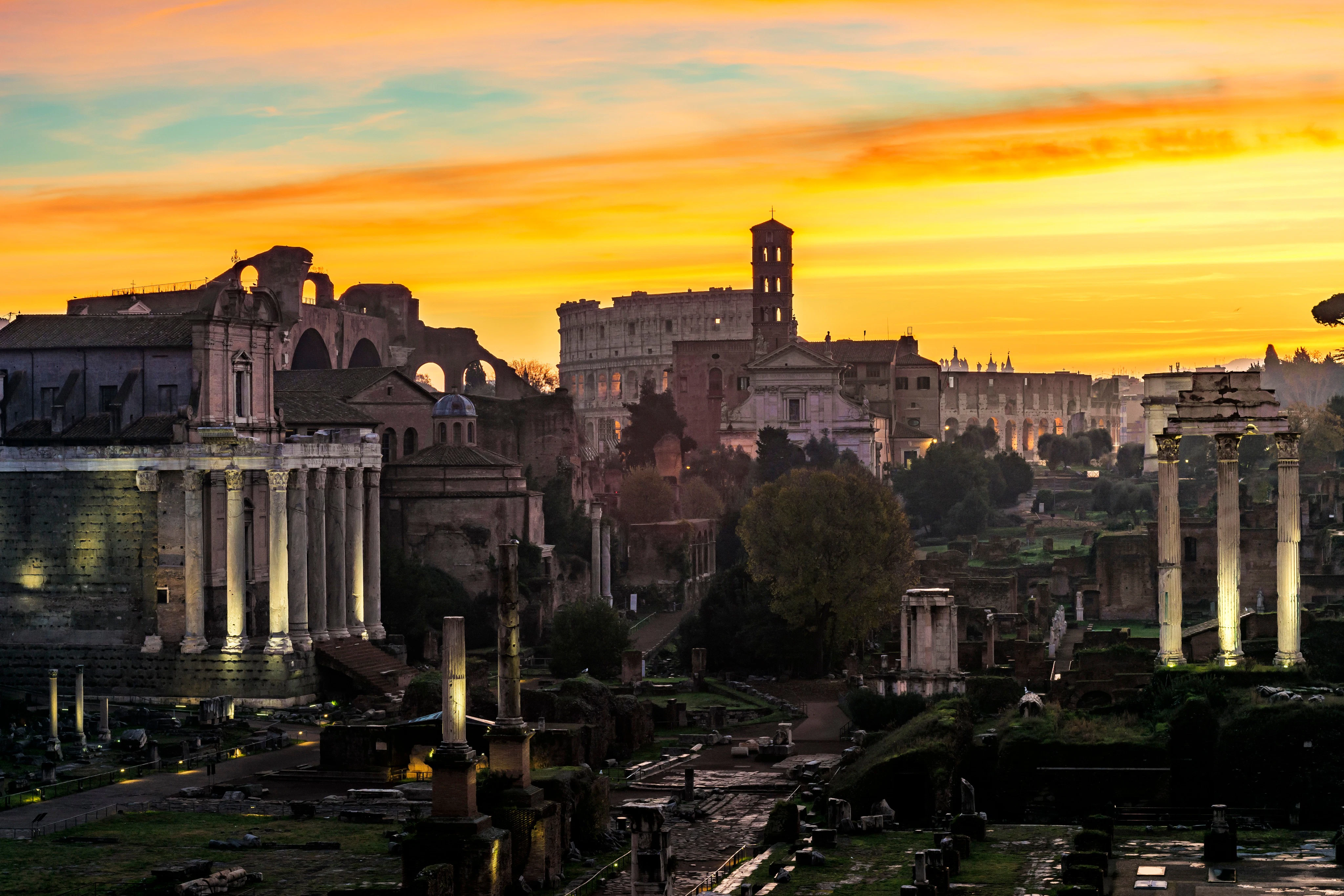 Colosseum & Roman Houses of the Celio + Multimedia Experience