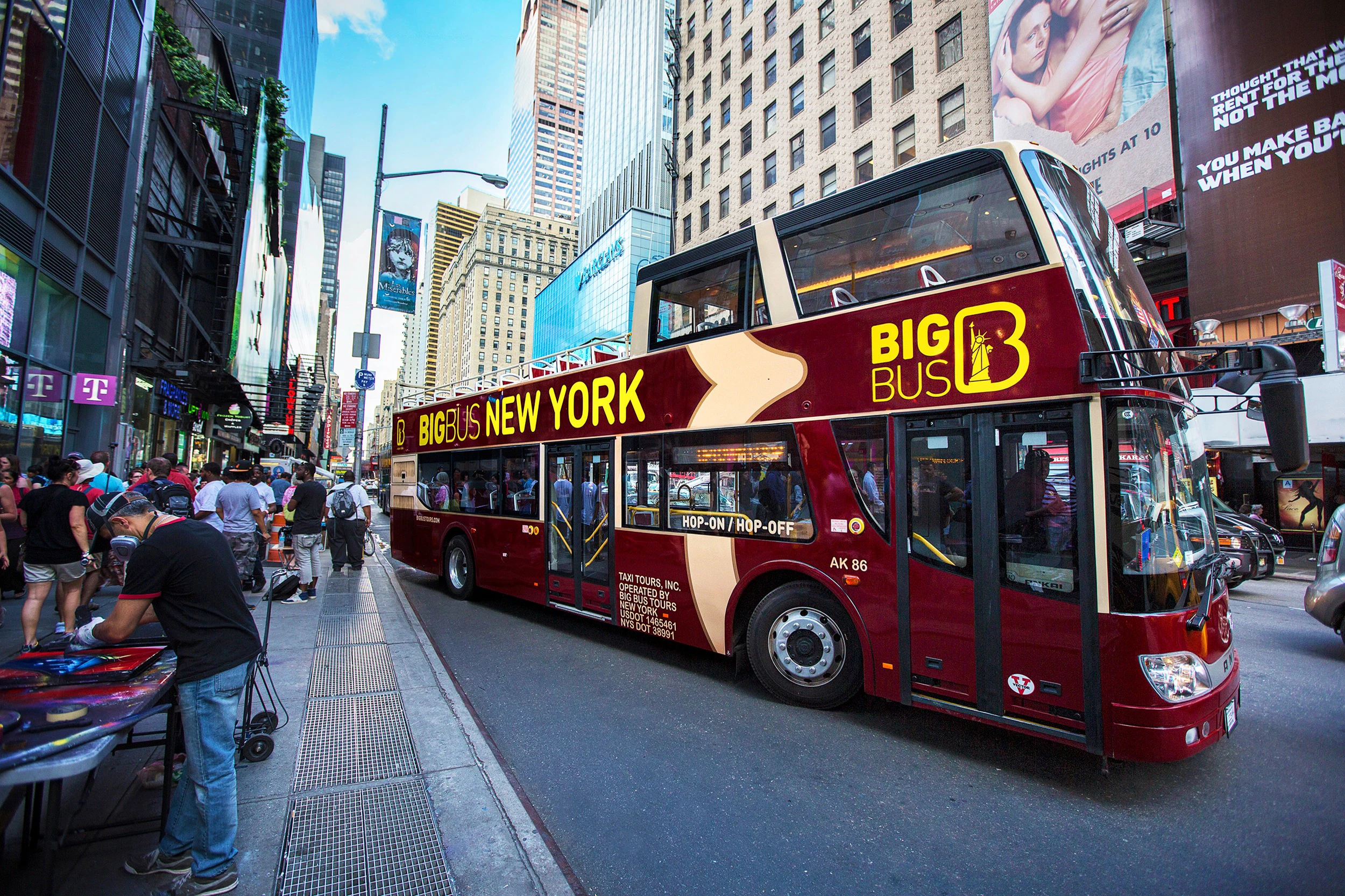 New York: 1-Day Hop-on Hop-off Tour + Statue of Liberty Cruise