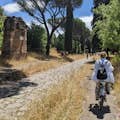 A cavallo della Via Appia