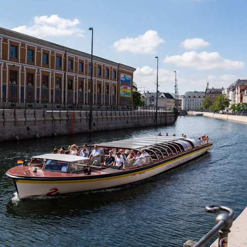 Copenhagen Card - HOP: 40+ Atracções incl. Tivoli + Autocarro Hop-on Hop-off - Photo 5
