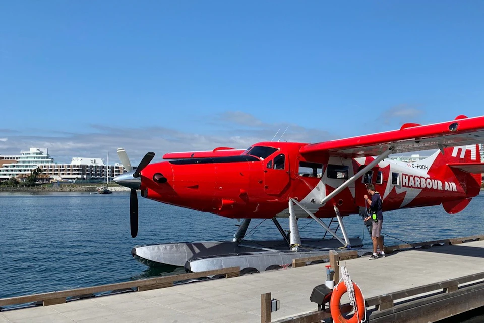 Seaplane at the dock
