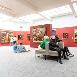 Interior Groeningemuseum