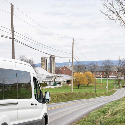 A Day in Amish Country - Photo 2