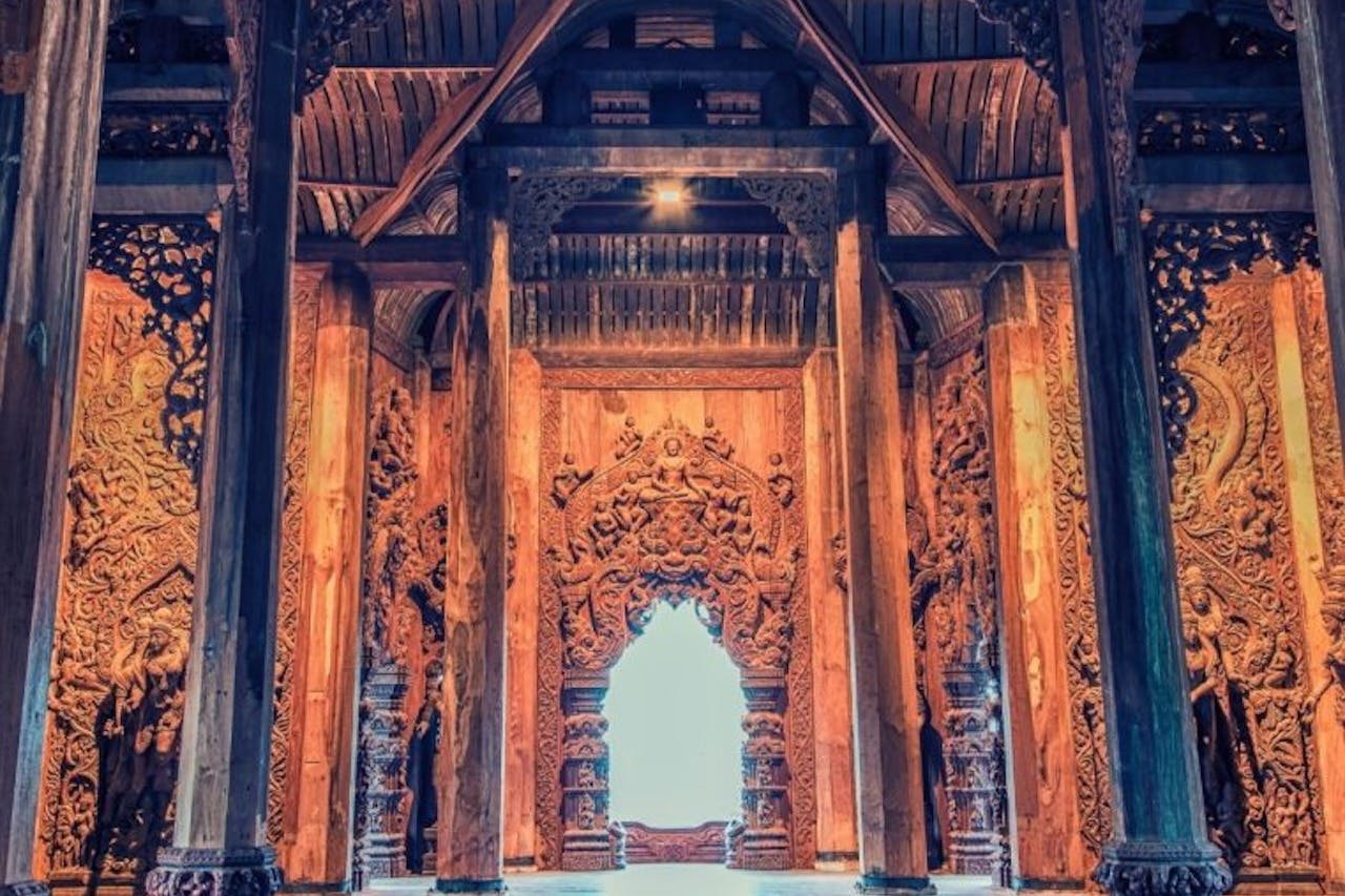 Incredible Pattaya Coral Island and Sanctuary of Truth