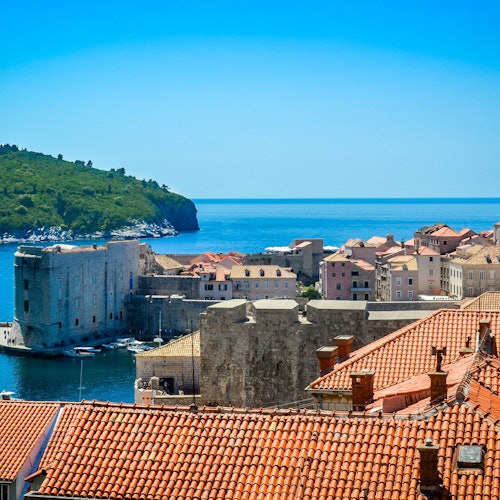 Pase Dubrovnik: Transporte público 24 horas + 11 atracciones